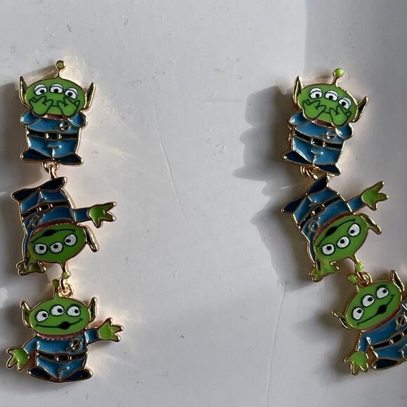 Disney Pixar BaubleBar Toy Story Alien Stack Earring Triple Dangle Set Green NEW - Picture 5 of 7